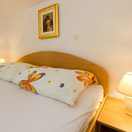 Apartment Vukelic *